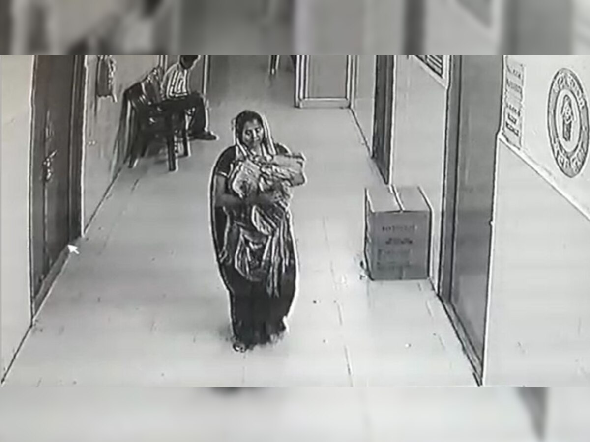 Kanpur : बच्ची खिलाते-खिलाते अस्पताल से ले भागी महिला, कानपुर के हॉस्पिटल में सरेआम घटना से हड़कंप