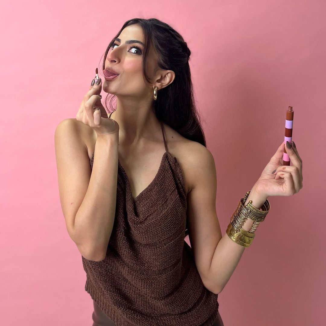 फोटोज़ पर फैंस ने लुटाया प्यार