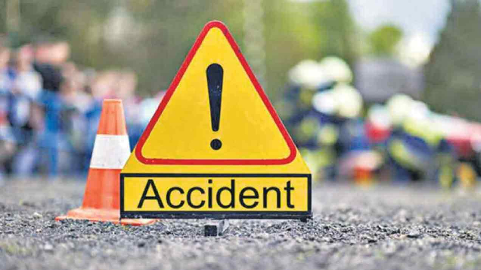 Kenya Accident: केन्या में ट्रक ने राहगीरों को कुचला; 10 लोगों की मौत, कई घायल Kenya Accident: केन्या में ट्रक ने राहगीरों को कुचला; 10 लोगों की मौत, कई घायल