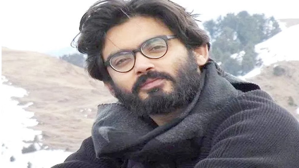 Delhi Riots 2020: HC में शरजील की ज़मानत अर्ज़ी पर सोमवार को सुनवाई; इमाम पर राजद्रोह का है आरोप Delhi Riots 2020: HC में शरजील की ज़मानत अर्ज़ी पर सोमवार को सुनवाई; इमाम पर राजद्रोह का है आरोप