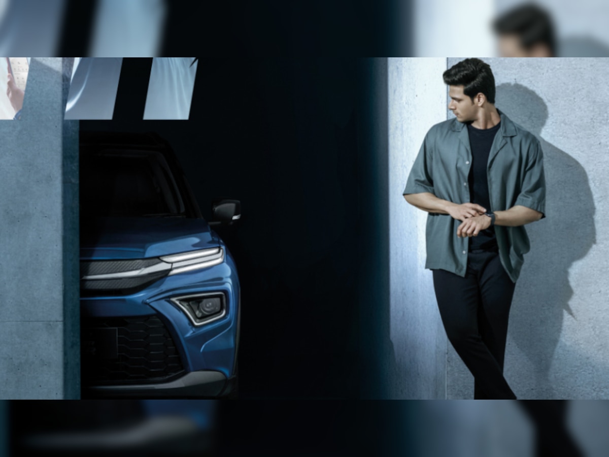 Toyota Hyryder Waiting Period: टोयोटा ने सितंबर 2022 में अपनी मिड साइज एसयूवी अर्बन क्रूजर हाइराइडर लॉन्च की थी. यह पेट्रोल और पेट्रोल हाइब्रिड पावरट्रेन के साथ आते हैं. इसके अलावा, Toyota Hyryder में Suzuki के CNG पावरट्रेन का ऑप्शन भी मिलता है. एसयूवी क