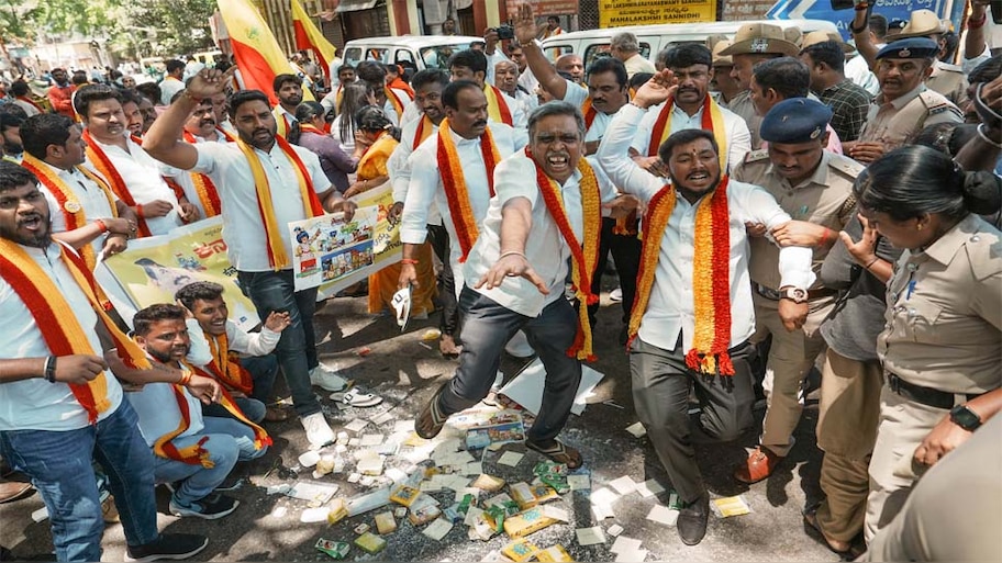 कर्नाटक में गुजरात के अमूल ब्रांड का हो रहा है विरोध; स्थानीय डेयरी उत्पादकों ने लगाया बड़ा इलज़ाम