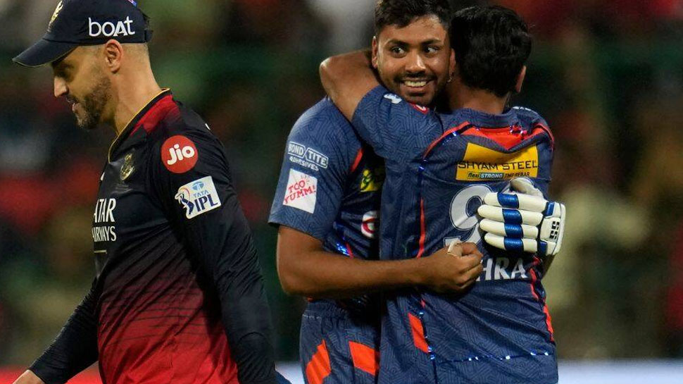 IPL 2023: आवेश खान को लगाई BCCI ने फटकार, मैच के दौरान की थी ये हरकत IPL 2023: आवेश खान को लगाई BCCI ने फटकार, मैच के दौरान की थी ये हरकत
