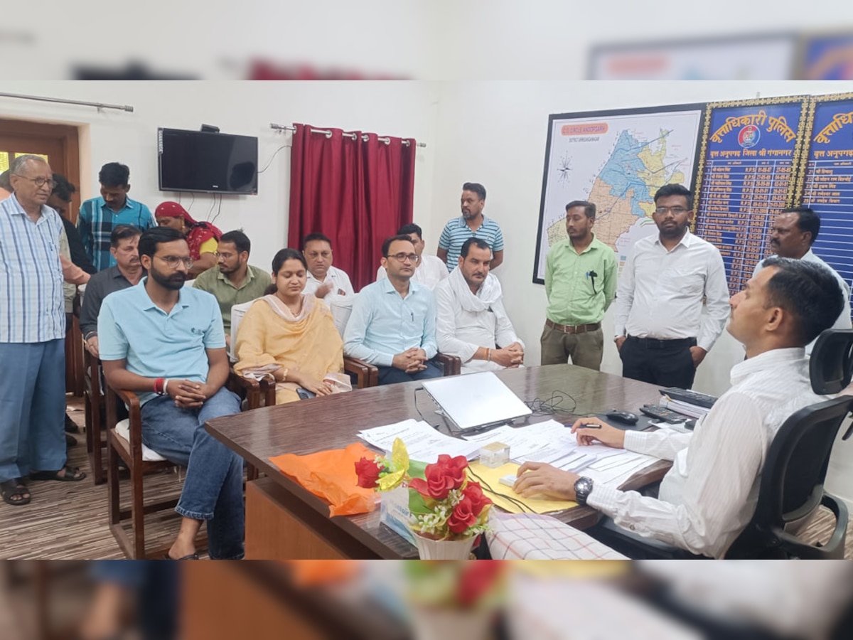 Sriganganagar News: अनूपगढ़ में पुलिस उपाधीक्षक के आश्वासन पर सफाई कर्मचारियों का कार्य बहिष्कार स्थगित