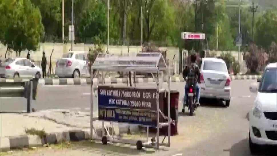 Bathinda Firing: बठिंडा के मिलिट्री स्टेशन में फायरिंग, 4 जवानों की मौत Bathinda Firing: बठिंडा के मिलिट्री स्टेशन में फायरिंग, 4 जवानों की मौत