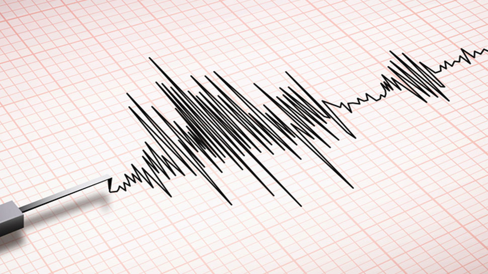 Jammu & Kashmir Earthquake: बिहार के बाद कश्मीर में भूकंप, 4.0 रही तीव्रता Jammu & Kashmir Earthquake: बिहार के बाद कश्मीर में भूकंप, 4.0 रही तीव्रता