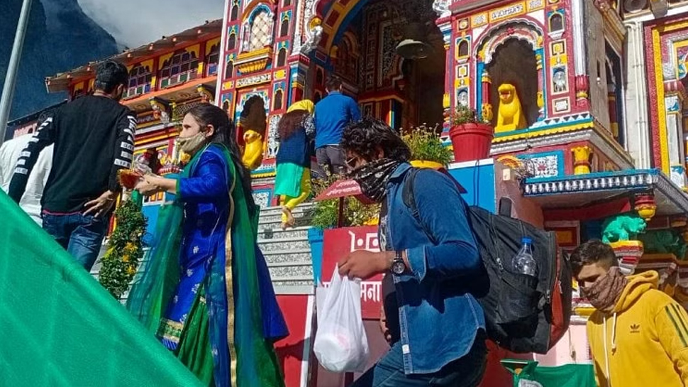 चारधाम यात्रा के लिए लागू होगी टोकन व्यवस्था, इस तरह से श्रद्धालुओं हो होगी सुविधा चारधाम यात्रा के लिए लागू होगी टोकन व्यवस्था, इस तरह से श्रद्धालुओं हो होगी सुविधा