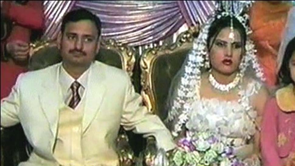 हिंदू मेजर पर काबुल में धर्म बदलकर अफगानी महिला से शादी और रेप का आरोप हिंदू मेजर पर काबुल में धर्म बदलकर अफगानी महिला से शादी और रेप का आरोप