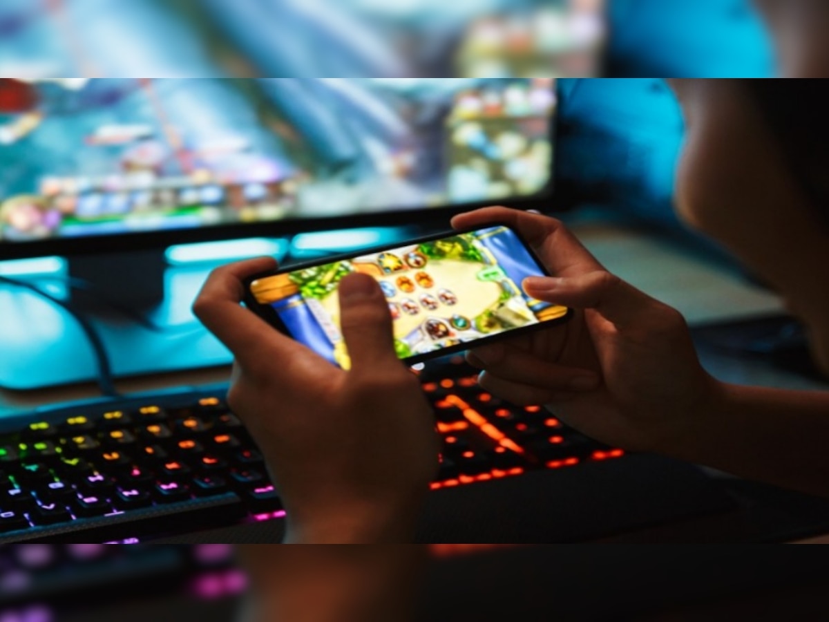 Online Gaming: ऑनलाइन गेमिंग के लिए 4 बैंकों से लिया लोन, 52 लाख हारा, अब किडनी बेचने को मजबूर