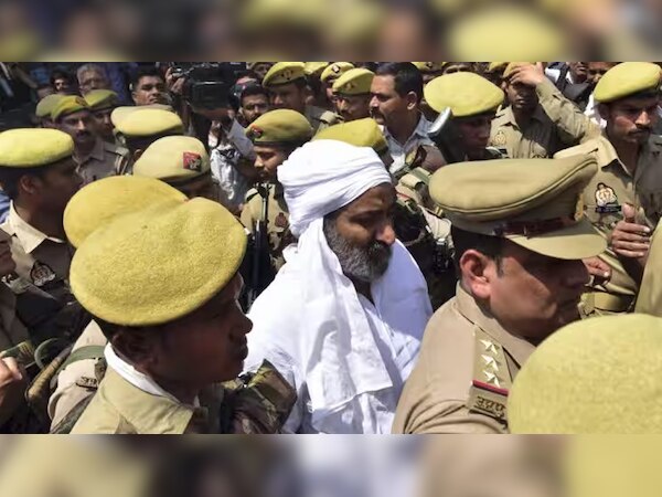 अल्लाह की चीज थी अल्लाह ने ले ली, असद के एनकाउंटर पर चाचा का रिएक्शन