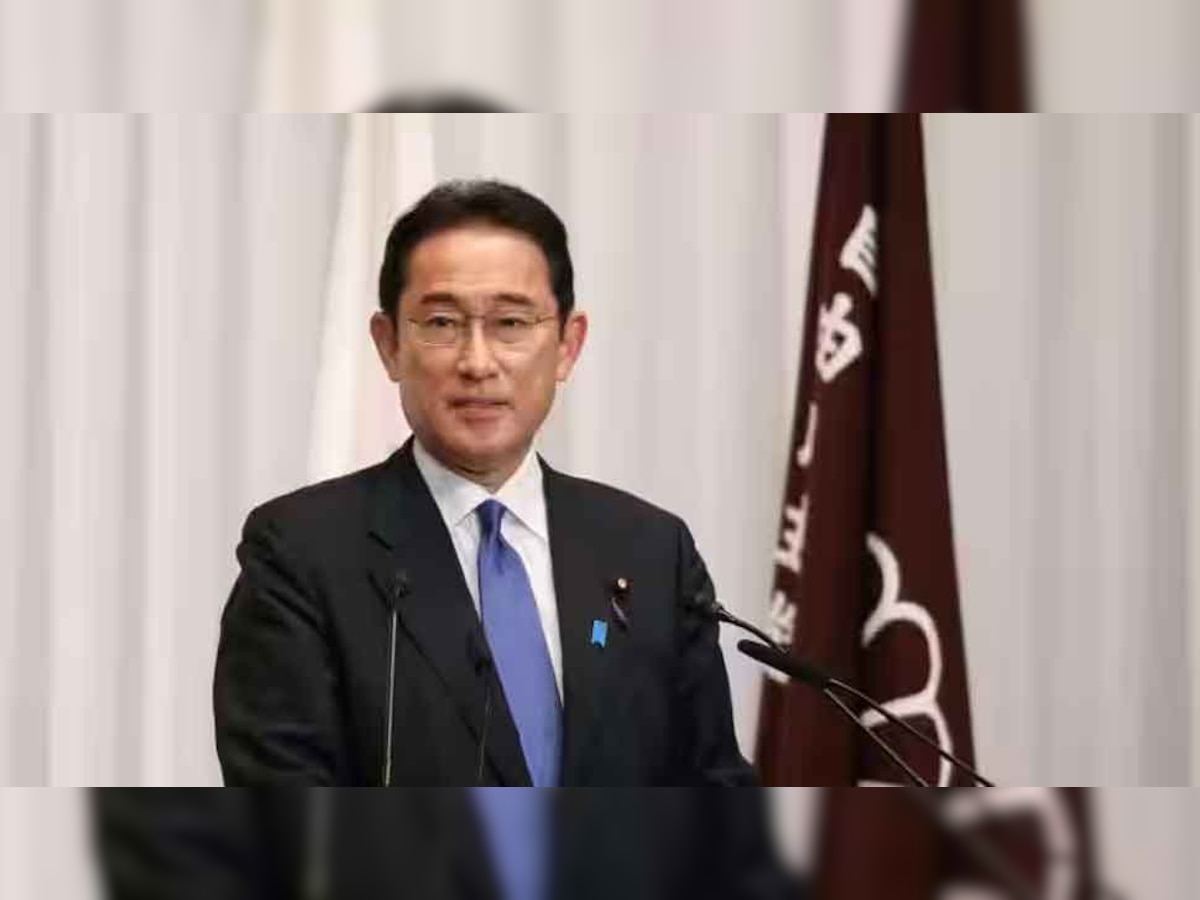 Japan के पीएम फुमियो किशिदा पर बम से हमला, भाषण के दौरान हुआ धमाका; बाल-बाल बचे प्रधानमंत्री