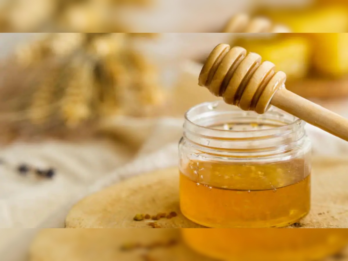 Benefits of Honey: कैसे करें असली और नकली शहद की पहचान? जानिए खाने के फायदे