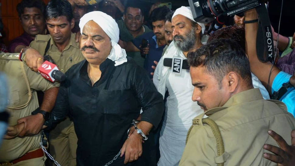 कौन हैं अतीक-अशरफ को गोली मारने वाले हमलावर लवलेश, सन्नी, अरुण मौर्य? पढ़िए तीनों की कुंडली कौन हैं अतीक-अशरफ को गोली मारने वाले हमलावर लवलेश, सन्नी, अरुण मौर्य? पढ़िए तीनों की कुंडली