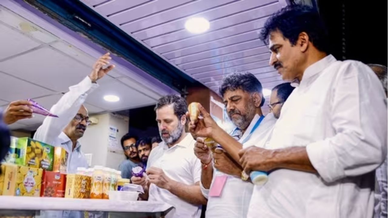 Karnataka election 2023: राहुल गांधी ने खरीदी कर्नाटक के घरेलू ब्रांड की आइसक्रीम, कहा-ये है प्रदेश का गौरव