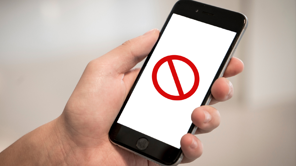 अतीक अहमद की मौत के बाद इलाके में दहशत, प्रयागराज में आज भी इंटरनेट बंद अतीक अहमद की मौत के बाद इलाके में दहशत, प्रयागराज में आज भी इंटरनेट बंद