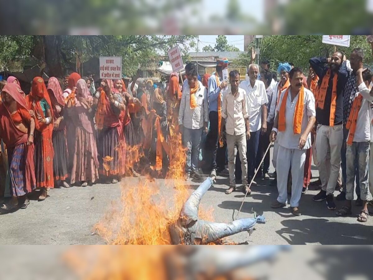 जालोर में जानें किन तीन मांगों को लेकर जारी है धरना, आखिर किन राजनीतिक चेहरों के दबाव से प्रशासन नहीं कर रहा सुनवाई