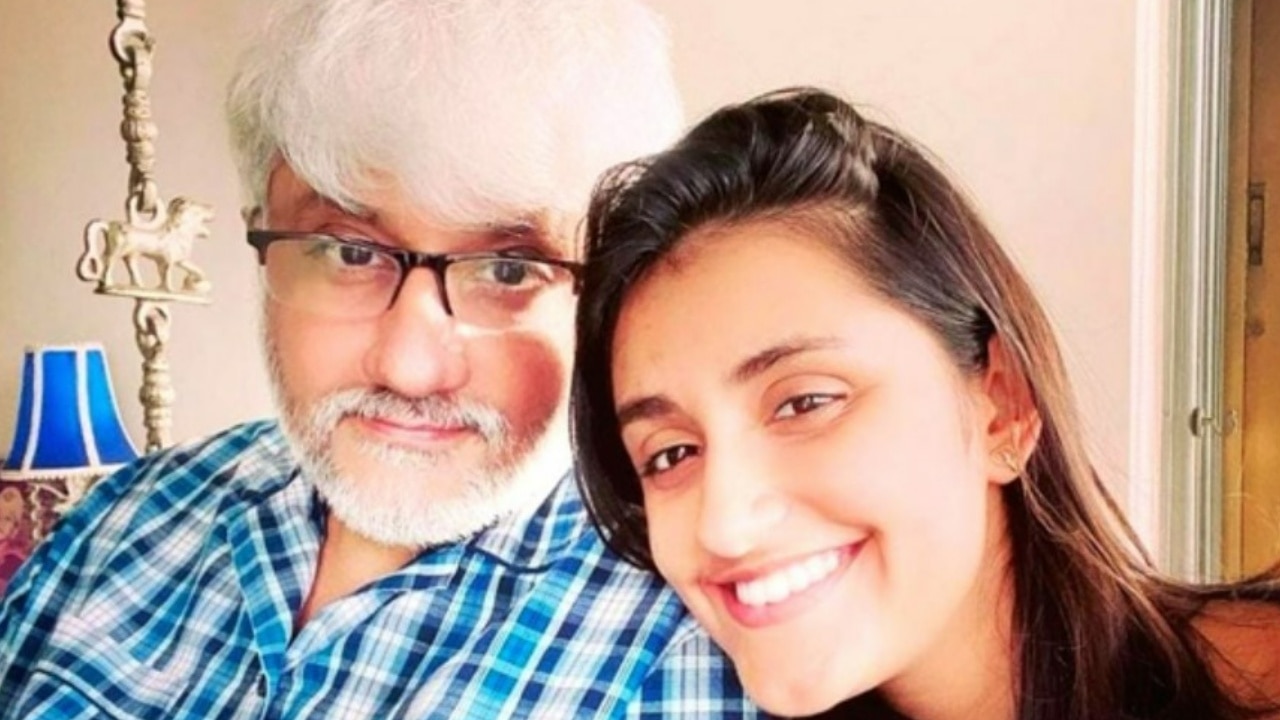 फिल्ममेकर Vikram Bhatt और बेटी कृष्णा भट्ट की बढ़ी मुश्किलें, धोखाधड़ी का केस हुआ दर्ज