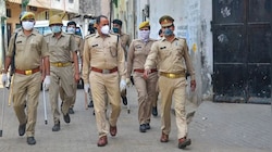 बलात्कार के आरोपियों ने पीड़िता के घर में लगाई आग, बेटा और बहन झुलसे