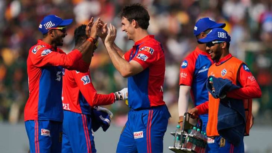 IPL 2023: Delhi Capitals के प्लेयर्स का लाखों का सामान हुआ चोरी, बैट और दूसरे आइटम गायब