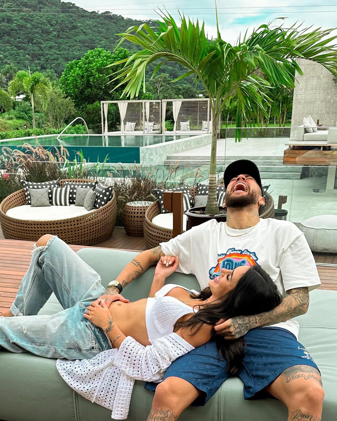 Neymar Girlfriend Bruna Biancardi Get Pregnant Announces On Social Media