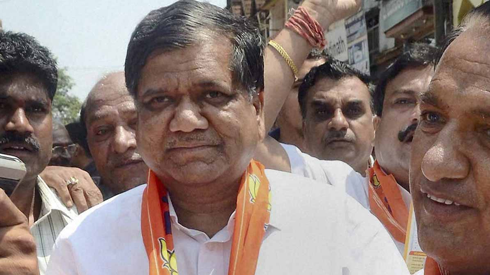 भाजपा से कांग्रेस में आए शेट्ट्रर की बल्ले-बल्ले, पहले बनाया उम्मीदवार अब दी जिम्मेदारी भाजपा से कांग्रेस में आए शेट्ट्रर की बल्ले-बल्ले, पहले बनाया उम्मीदवार अब दी जिम्मेदारी