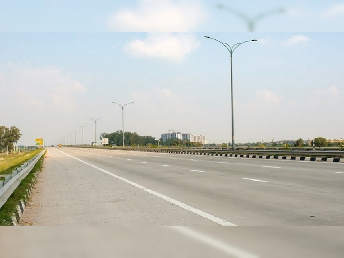 Dwarka Expressway: दिल्ली गुरुग्राम का सफर हुआ आसान, ट्रायल के लिए खोला बजघेड़ा अंडरपास 