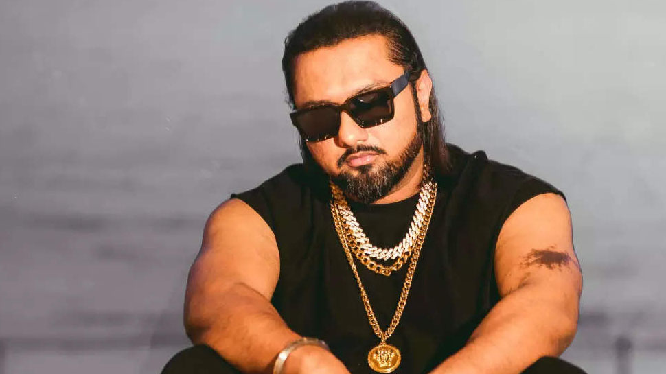 Honey Singh पर किडनैपिंग का आरोप, ईवेंट कंपनी के मालिक का बड़ा इलजाम Honey Singh पर किडनैपिंग का आरोप, ईवेंट कंपनी के मालिक का बड़ा इलजाम