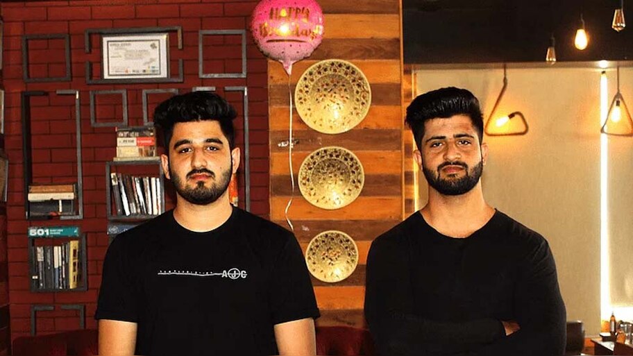 फोर्ब्स-30 में जम्मू-कश्मीर के जिब्रान गुलज़ार की चर्चा; स्टार्टअप से बनाई दुनियाभर में पहचान 