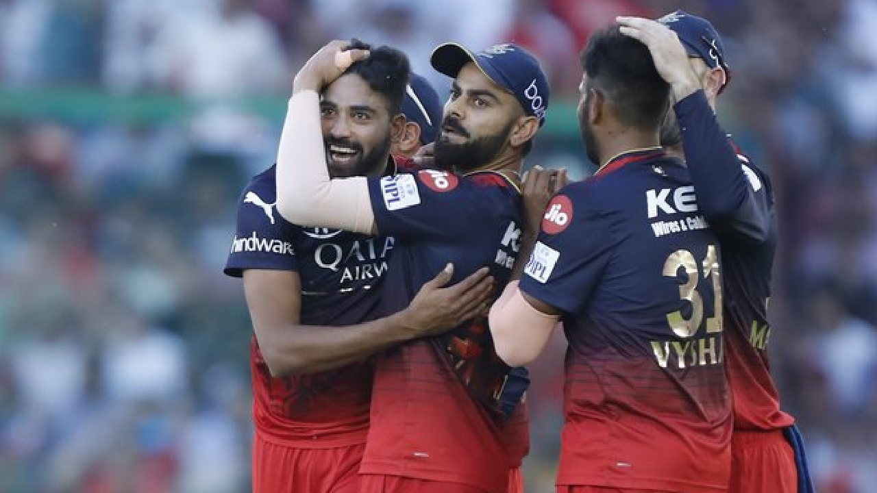 PBKS vs RCB, IPL 2023: कोहली की कप्तानी में जीत की राह पर लौटी आरसीबी, पंजाब को 24 रनों से हराया