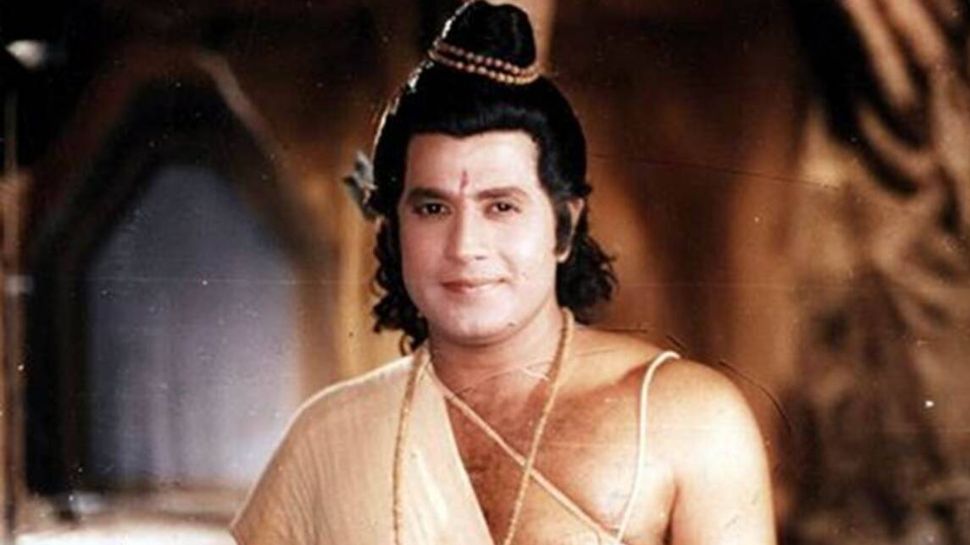 जब टीवी के 'राम' Arun Govil की हरकत देख नाराज हुआ फैन, गुस्से में जमकर दी गालियां! जब टीवी के 'राम' Arun Govil की हरकत देख नाराज हुआ फैन, गुस्से में जमकर दी गालियां!