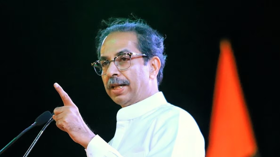 प्रधानमंत्री, गृह मंत्री के सियासत में बिजी होने का आतंकियों ने उठाया फायदा: शिवसेना प्रधानमंत्री, गृह मंत्री के सियासत में बिजी होने का आतंकियों ने उठाया फायदा: शिवसेना