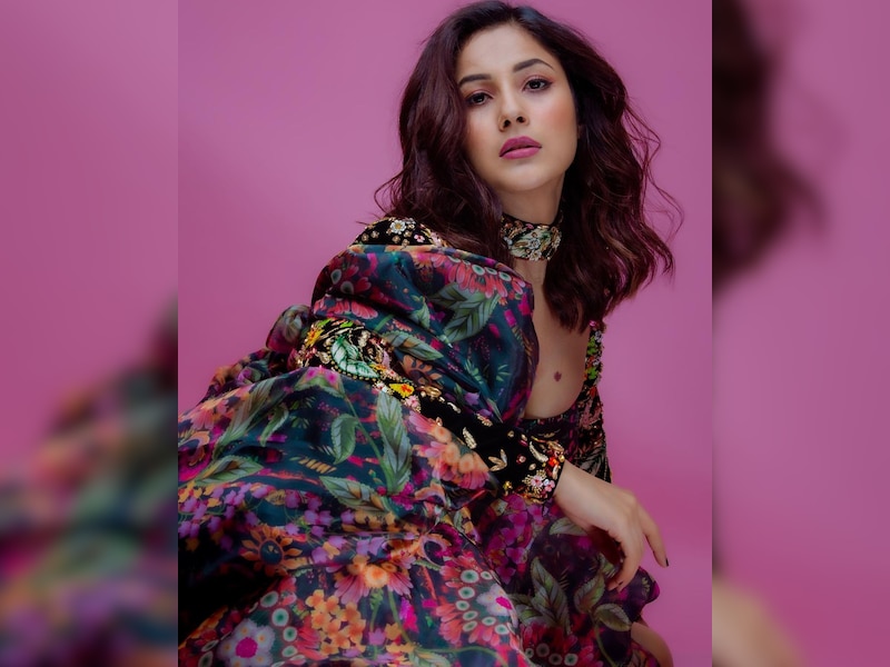 फैंस को किया क्रेज़ी 