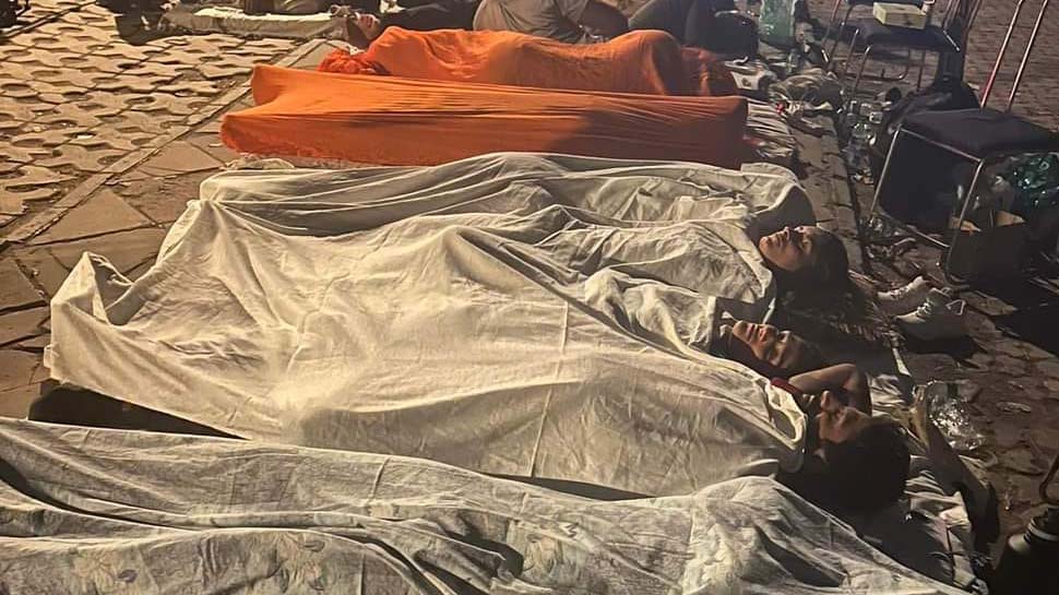 7 महिला पहलवानों के यौन शोषण मामले की सुप्रीम कोर्ट करेगी सुनवाई; FIR दर्ज करने के निर्देश 7 महिला पहलवानों के यौन शोषण मामले की सुप्रीम कोर्ट करेगी सुनवाई; FIR दर्ज करने के निर्देश
