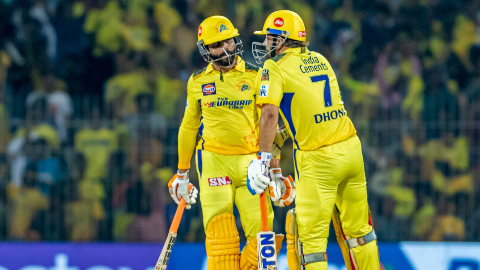 CSK vs RR Dream11 Prediction: 37वें मुकाबले में इन प्लेयर्स की बनाएं टीम, और जानें पिच रिपोर्ट CSK vs RR Dream11 Prediction: 37वें मुकाबले में इन प्लेयर्स की बनाएं टीम, और जानें पिच रिपोर्ट