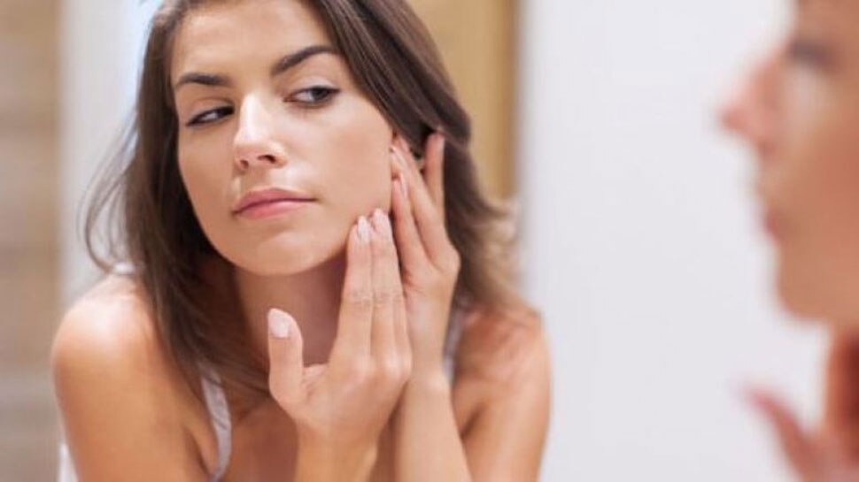 lifestyle Apply these 2 things every night before sleeping your face