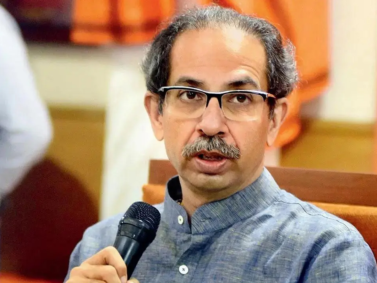 पीठ में 'छुरा घोंपने' का बदला लेंगे उद्धव; शिंदे के खिलाफ कर रहे ये तैयारियां पीठ में 'छुरा घोंपने' का बदला लेंगे उद्धव; शिंदे के खिलाफ कर रहे ये तैयारियां