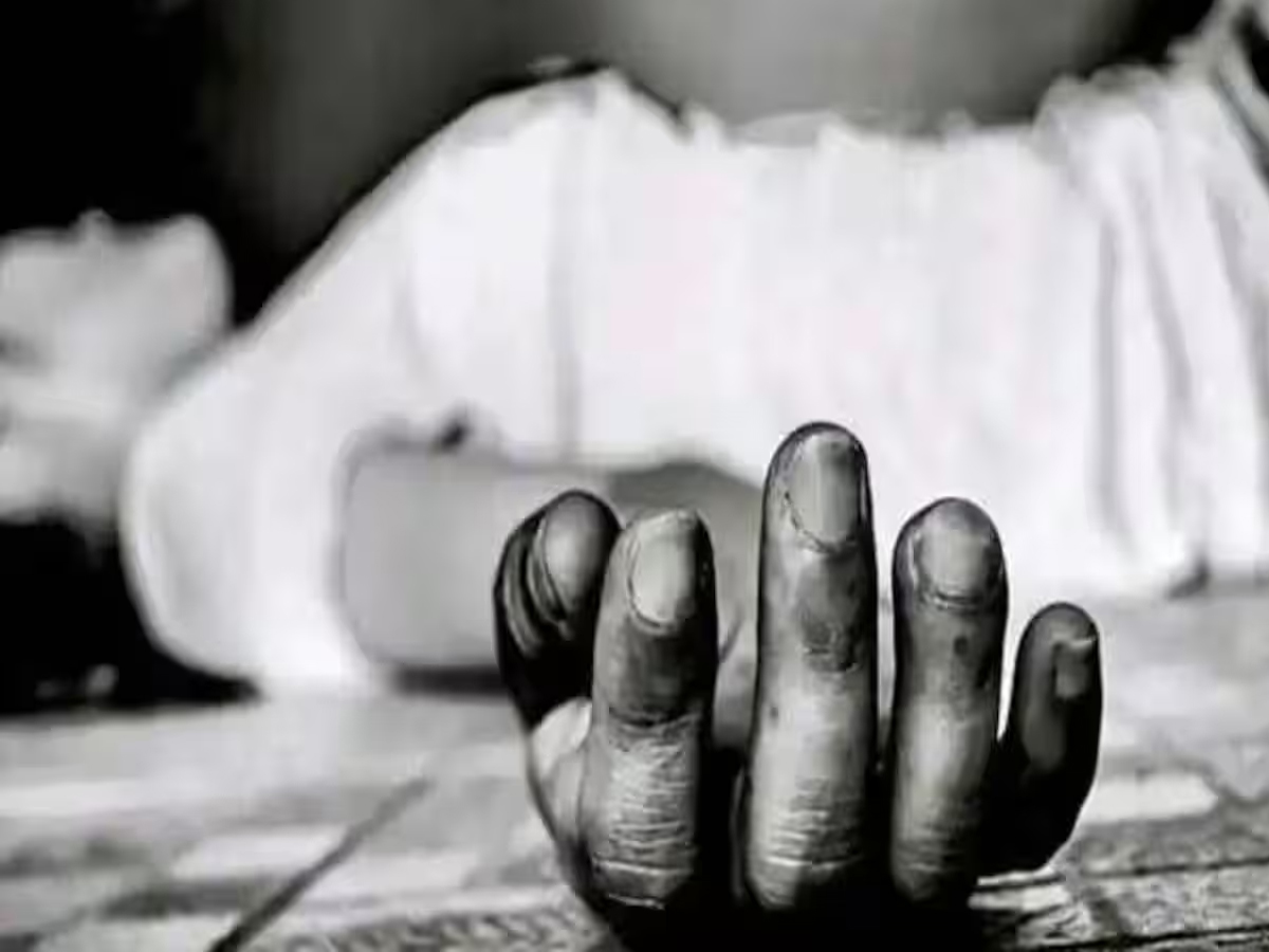 Andhra Pradesh Student Suicide: 9 छात्रों की आत्महत्या से हिला प्रदेश, इस कारण उठाया बड़ा कदम Andhra Pradesh Student Suicide: 9 छात्रों की आत्महत्या से हिला प्रदेश, इस कारण उठाया बड़ा कदम