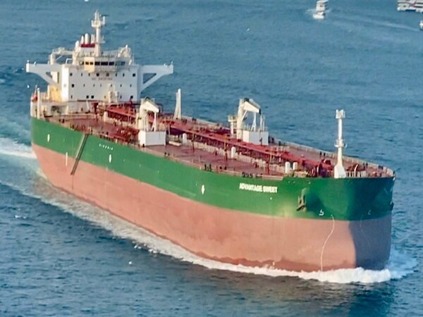 Iran Navy: ईरान ने ओमान के पास तेल टैंकर किया ज़ब्त; क्रू टीम के सभी 24 सदस्य भारतीय