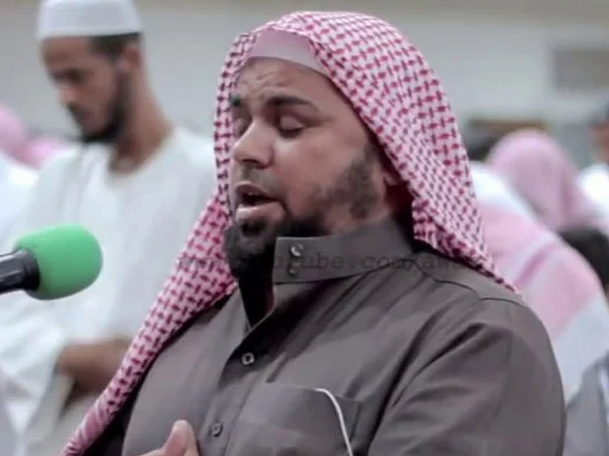 नेत्रहीन मुफ्ती अब्दुल्ला कामिल का इमामत के दौरान इंतेकाल, इस बात के लिए थे मशहूर नेत्रहीन मुफ्ती अब्दुल्ला कामिल का इमामत के दौरान इंतेकाल, इस बात के लिए थे मशहूर