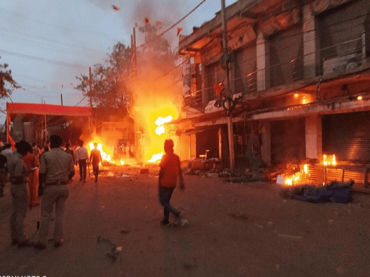 Sasaram Violnce: बिहार हिंसा के मामले में पूर्व भाजपा विधायक गिरफ्तार, जानिए कहां तक पहुंची जांच Sasaram Violnce: बिहार हिंसा के मामले में पूर्व भाजपा विधायक गिरफ्तार, जानिए कहां तक पहुंची जांच