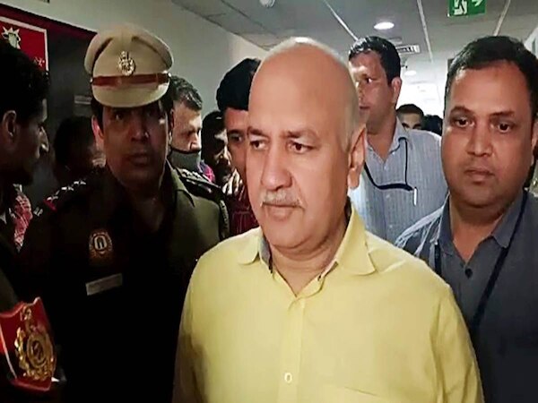Delhi Liquor Policy Scam: मनीष सिसोदिया की बढ़ीं मुश्किलें; कोर्ट ने 8 मई तक बढ़ाई पूर्व उपमुख्यमंत्री की न्यायिक हिरासत