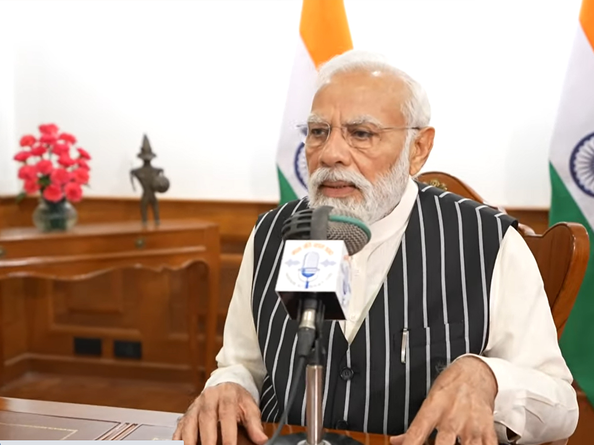'मन की बात' प्रोग्राम की इस तरह होती है तैयारी, Video आया सामने, देखें 'मन की बात' प्रोग्राम की इस तरह होती है तैयारी, Video आया सामने, देखें