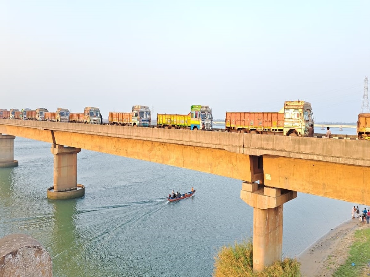 Mahanadi Bridge: କେତେ ସୁରକ୍ଷିତ ମହାନଦୀ ପୋଲ, ଭୁଶୁଡ଼ିଲେ ଯୋଗାଯୋଗ ବିଚ୍ଛିନ୍ନ ହୋଇଯିବ ୩ ଜିଲ୍ଲା