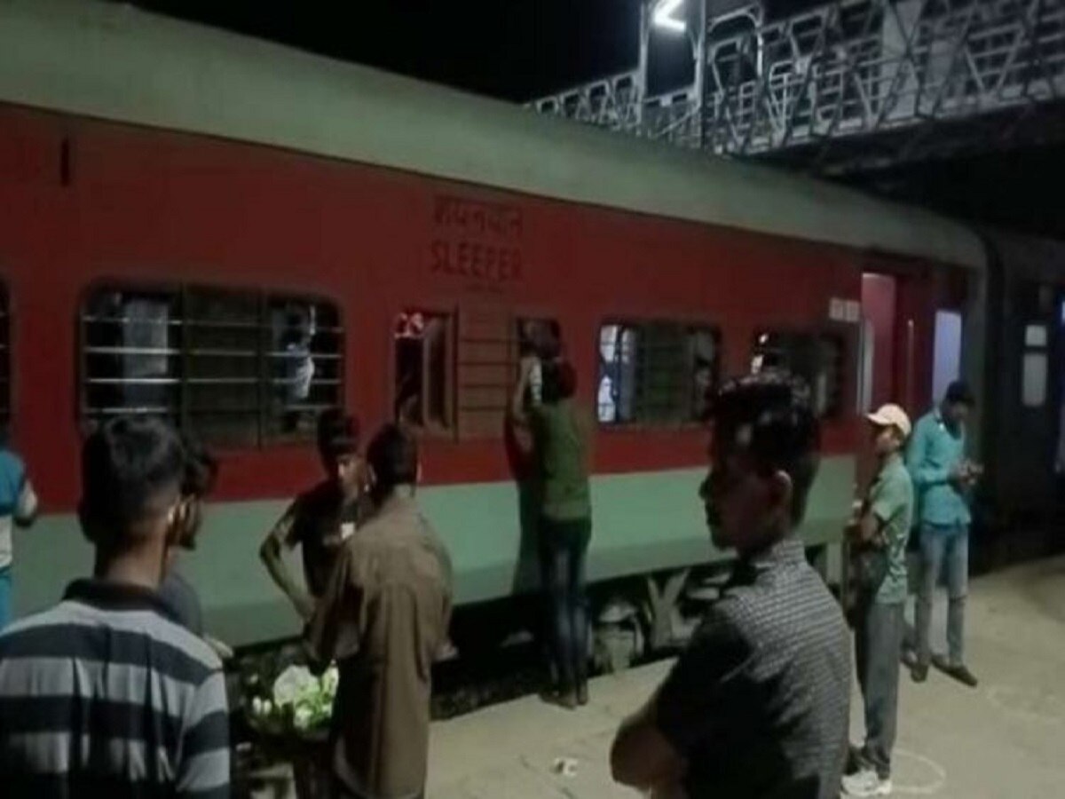 Purushottam Express: ପୁରୀରୁ ନୂଆଦିଲ୍ଲୀ ଆସୁଥିବା ପୁରୁଷୋତ୍ତମ ଏକ୍ସପ୍ରେସରେ ବୋମା ଆତଙ୍କ, ଅଟକିଲା ଟ୍ରେନ