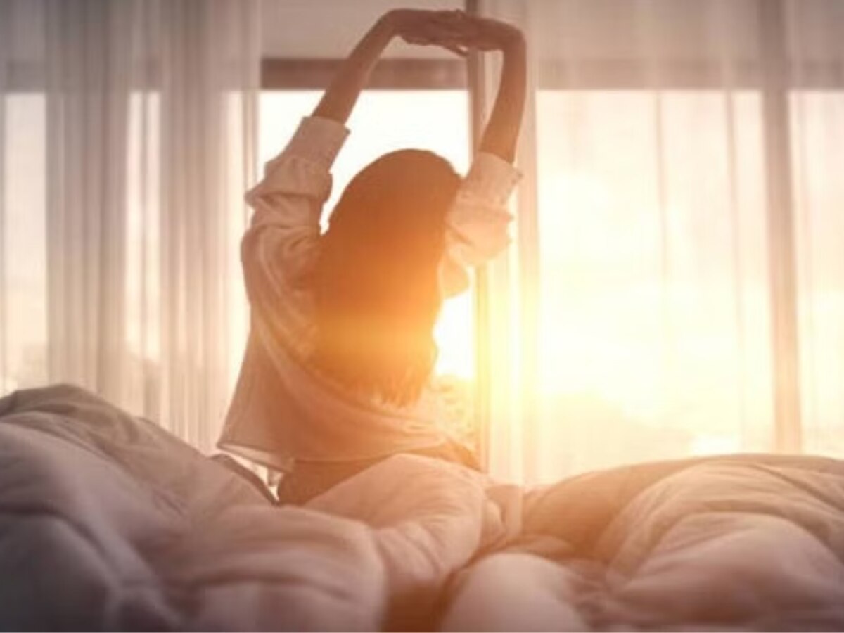 Good luck tips: सुबह उठते ही कर लें ये काम, सूर्य की तरह चमकने लगेगा भाग्य, जानें