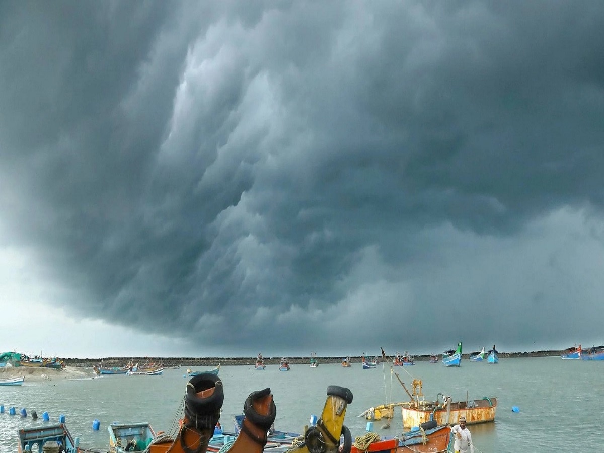 Cyclone Alert: ଖରାଦିନିଆ ବାତ୍ୟା ଆଶଙ୍କା, ସମସ୍ତ ପ୍ରସ୍ତୁତି ଶେଷ କହିଲେ ରାଜ୍ୟ ସରକାର