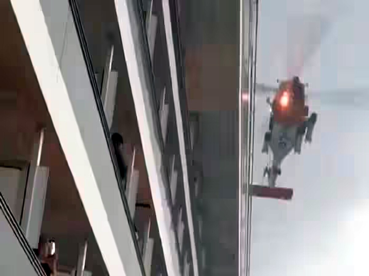 लोगों को बचाने गया हेलीकॉप्टर क्रूज शिप में टकराने से बचा, सामने आया ये डरावना वीडियो