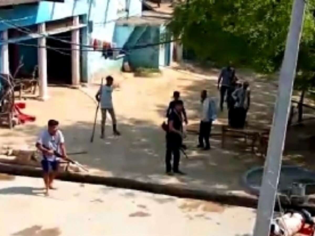 MP Morena Firing: 10 साल की दुश्मनी में गिरीं 9 लाशें, मुरैना के लेपा गांव की खूनी लड़ाई की INSIDE STORY