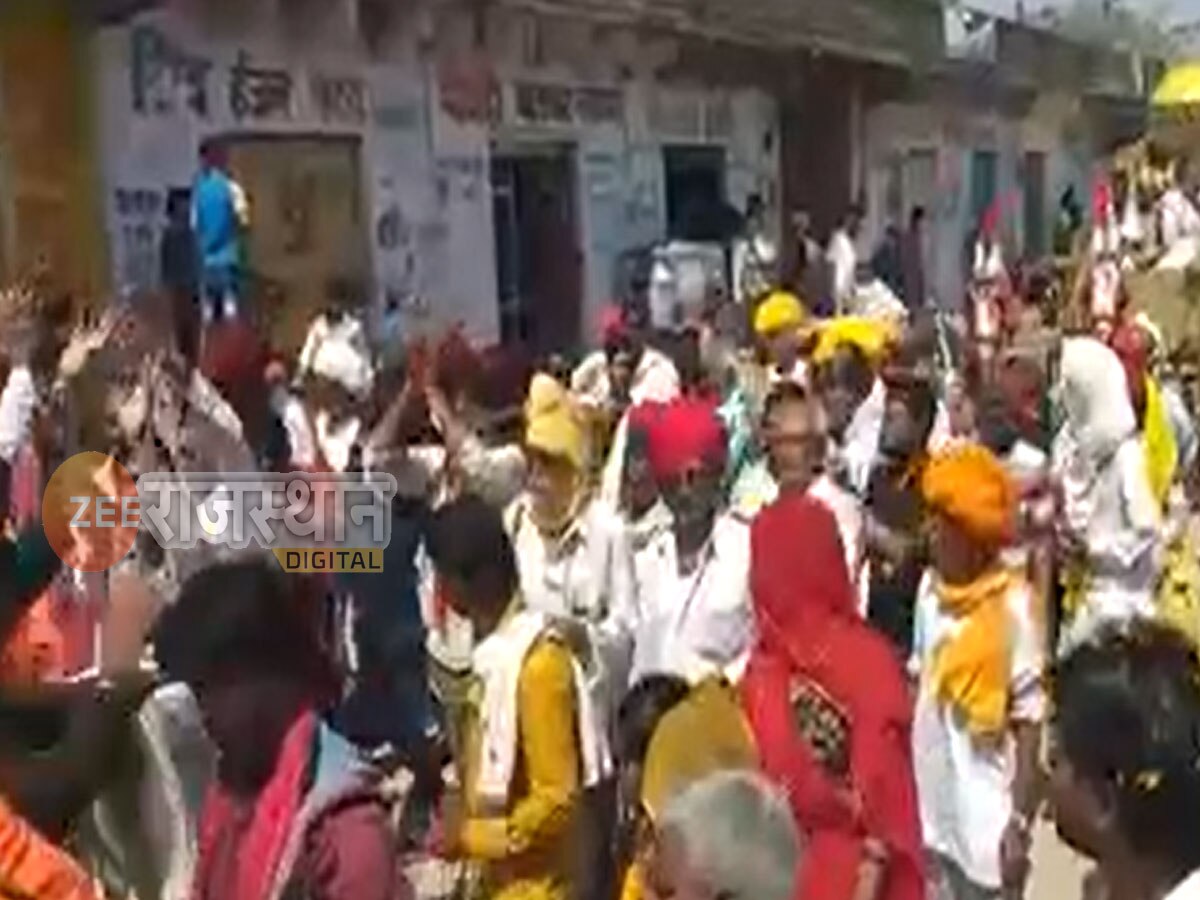 भीलवाड़ा: एकादश कुंडीय रुद्र महायज्ञ को लेकर निकाली गई शोभायात्रा,महिलाओं ने किया नृत्य