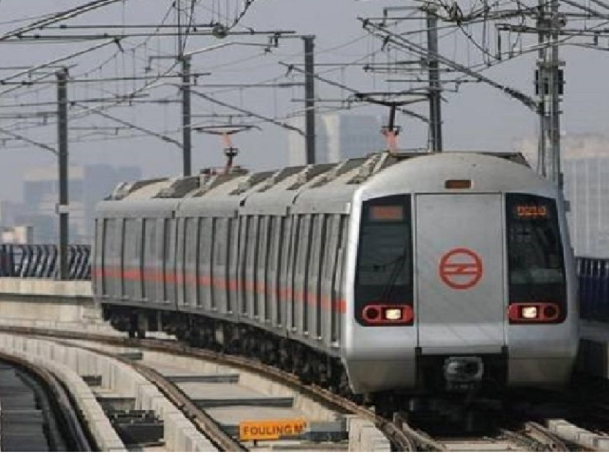 Delhi Metro में अब टोकन नहीं QR Code पेपर टिकट के जरिये होगी एंट्री, जानें कैसे 